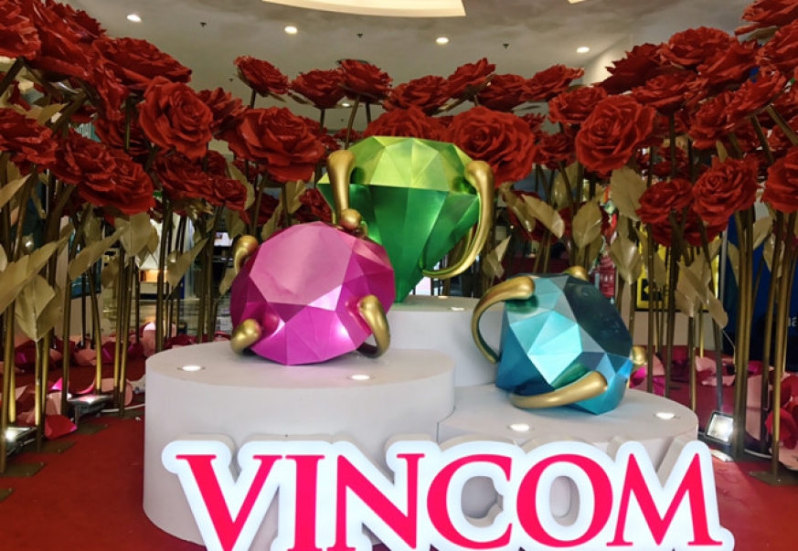 Vincom tôn vinh phụ nữ Việt với kim cương và hoa hồng